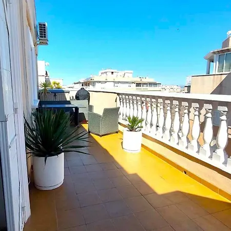 Almudena Penthouse Torrevieja